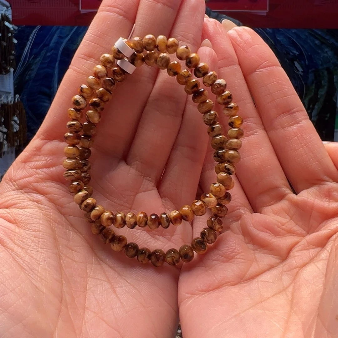 未镶嵌琥珀裸石抚顺琥珀10714五多样性发其一