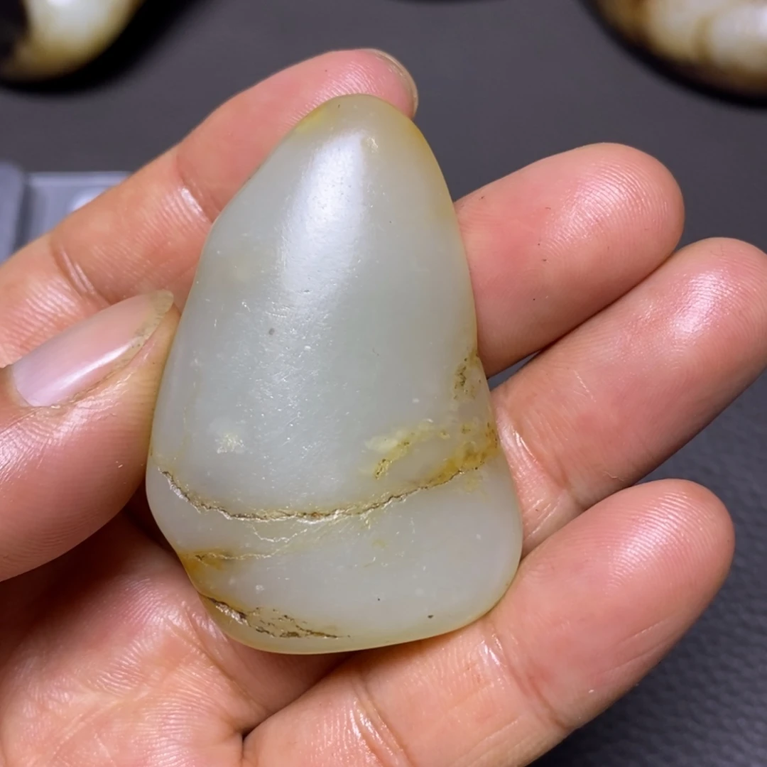 未镶嵌和田玉（糖玉）挂件