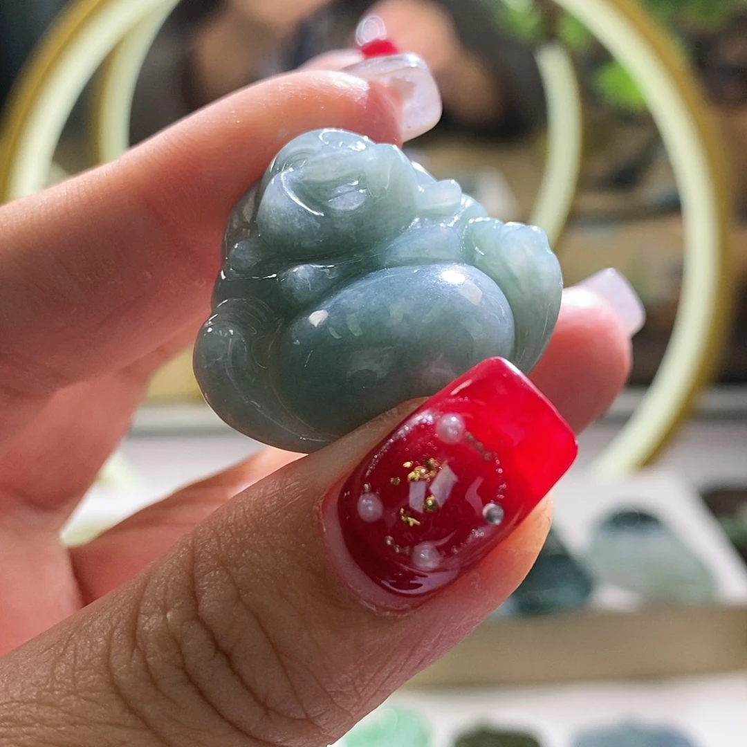 【闪购商品】翡翠颈饰未镶嵌佛