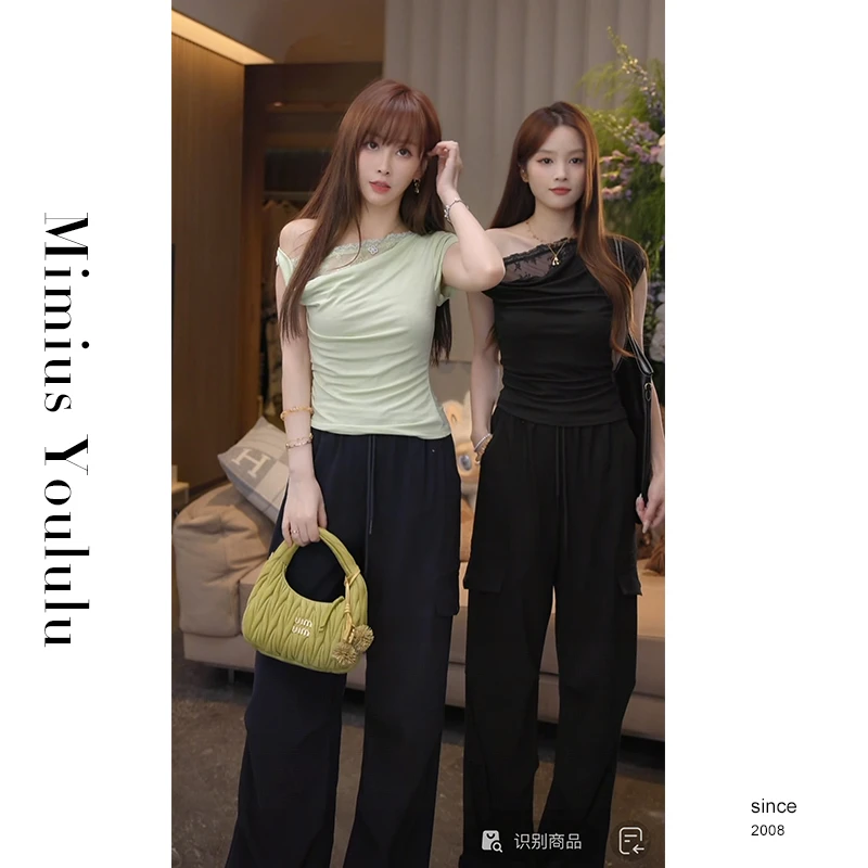 【mimius】喵喵 纯欲蕾丝拼接荡领一字肩修身上衣 G05402