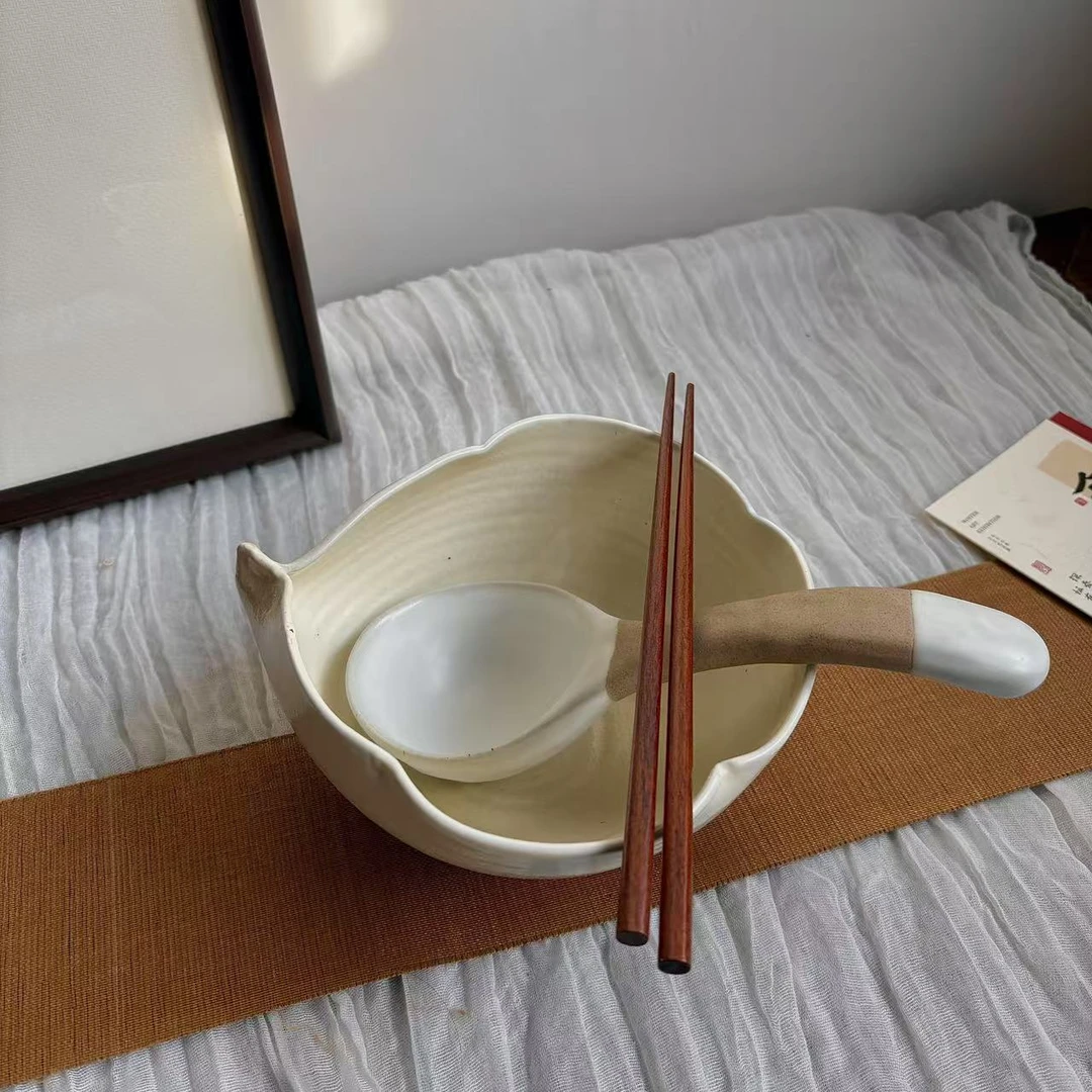 小喜宅 喜团团云朵碗大+落雪弯弯大汤勺+筷子