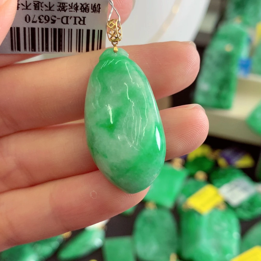 翡翠18K金镶嵌吊坠(不含链)