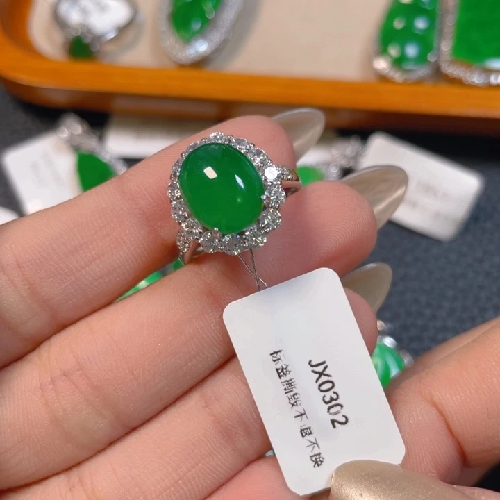 【闪购商品】翡翠银S925镶嵌颈饰我****麻翡翠