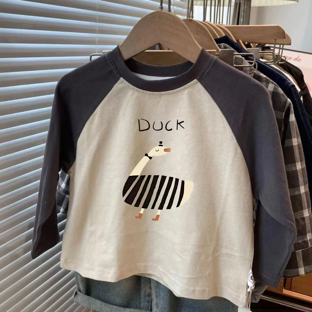 韩系宝宝可爱百搭圆领长袖t恤秋季新款男女童卡通拼色内搭打底衫