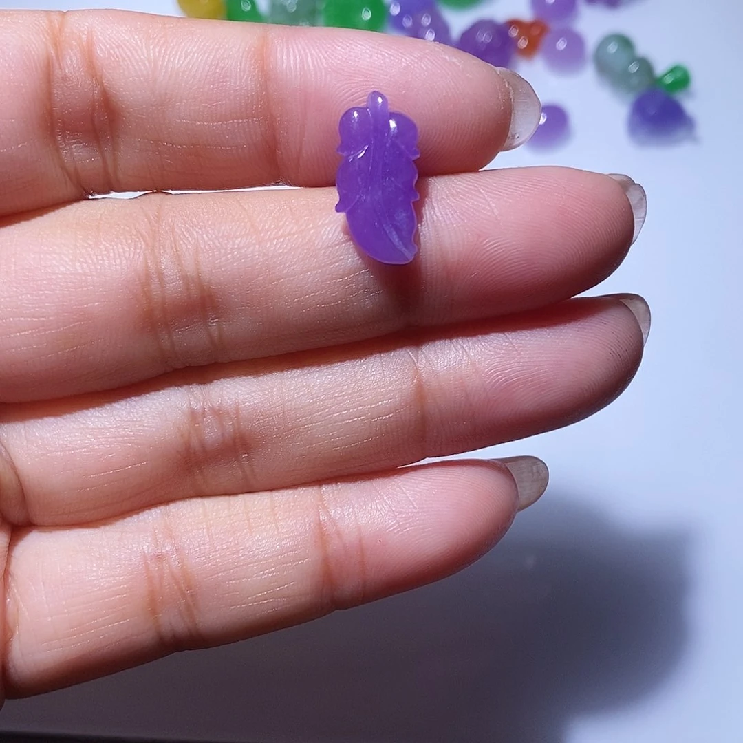 颈饰未镶嵌翡翠G****r70