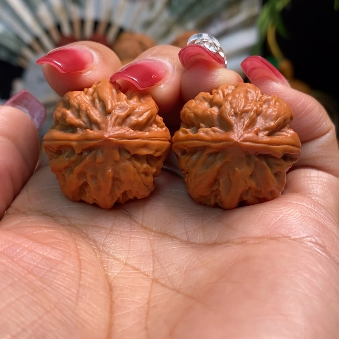 文玩核桃把件粗筋