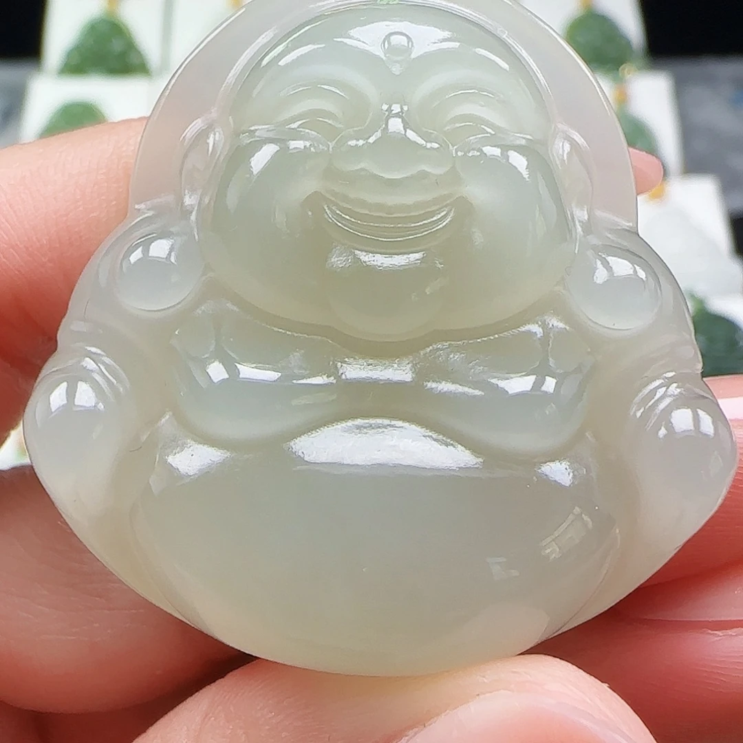 和田玉18K金镶嵌吊坠(赠链)