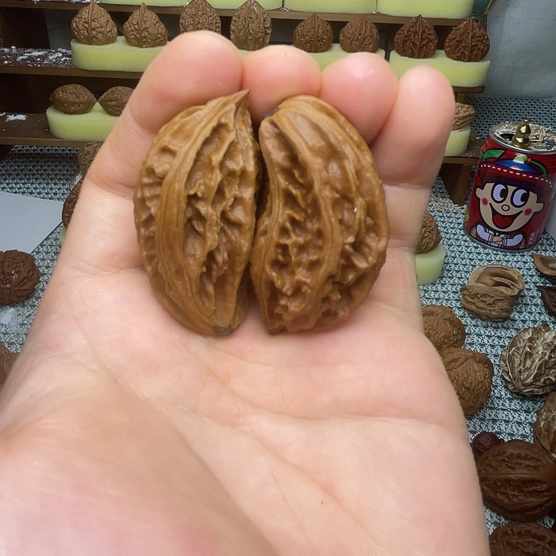 今***虎猴头核桃把件秋子异形双鱼