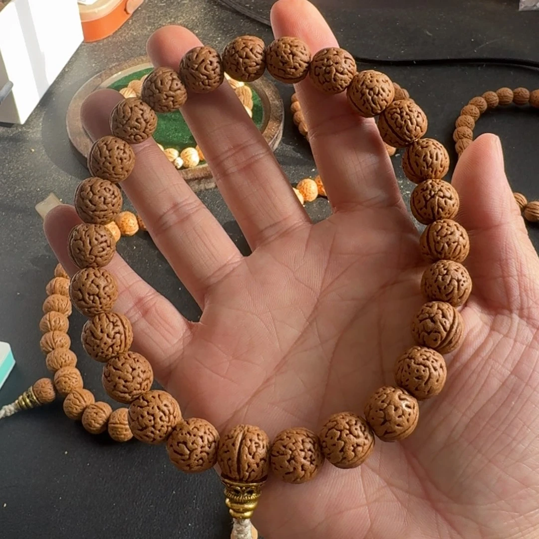 海***。小桃核手串150手串