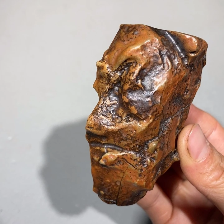 玛瑙/玉髓车挂合金龙*子310