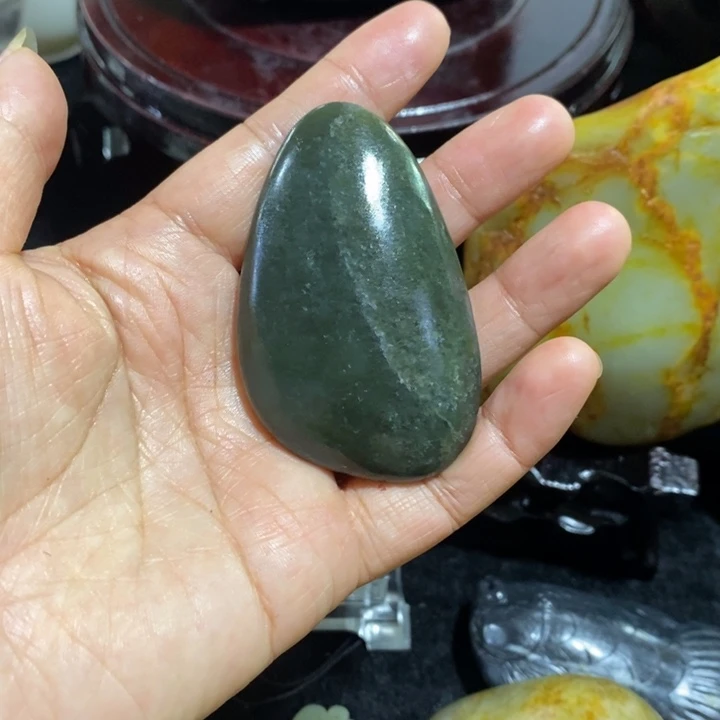 和田玉（糖玉）未镶嵌挂件