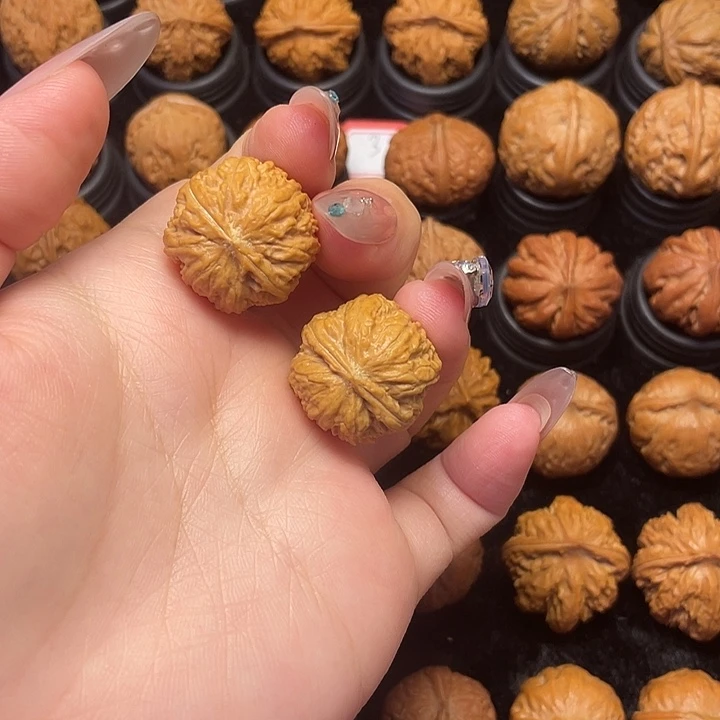 吊坠文玩核桃12号莲花磨盘