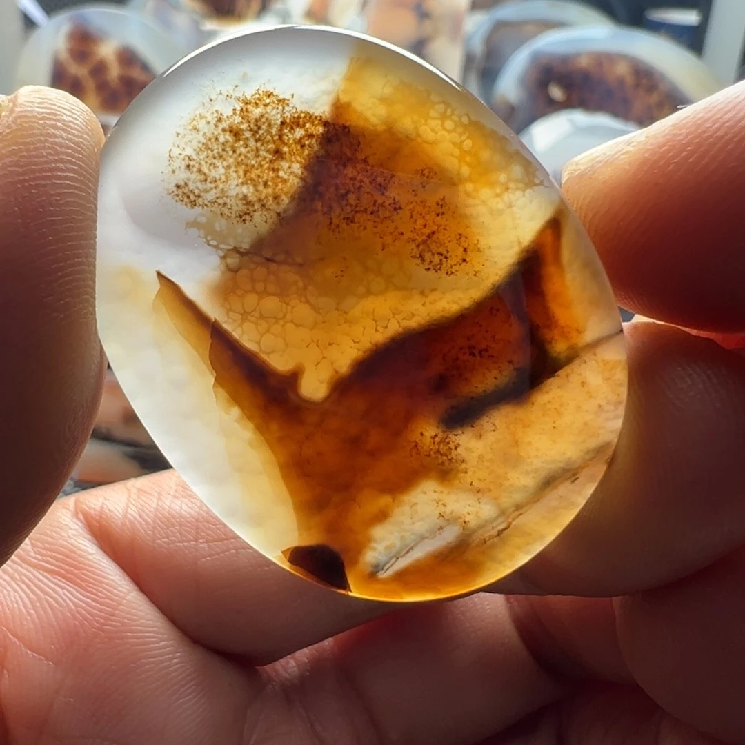 未镶嵌玛瑙/玉髓珠宝奇石