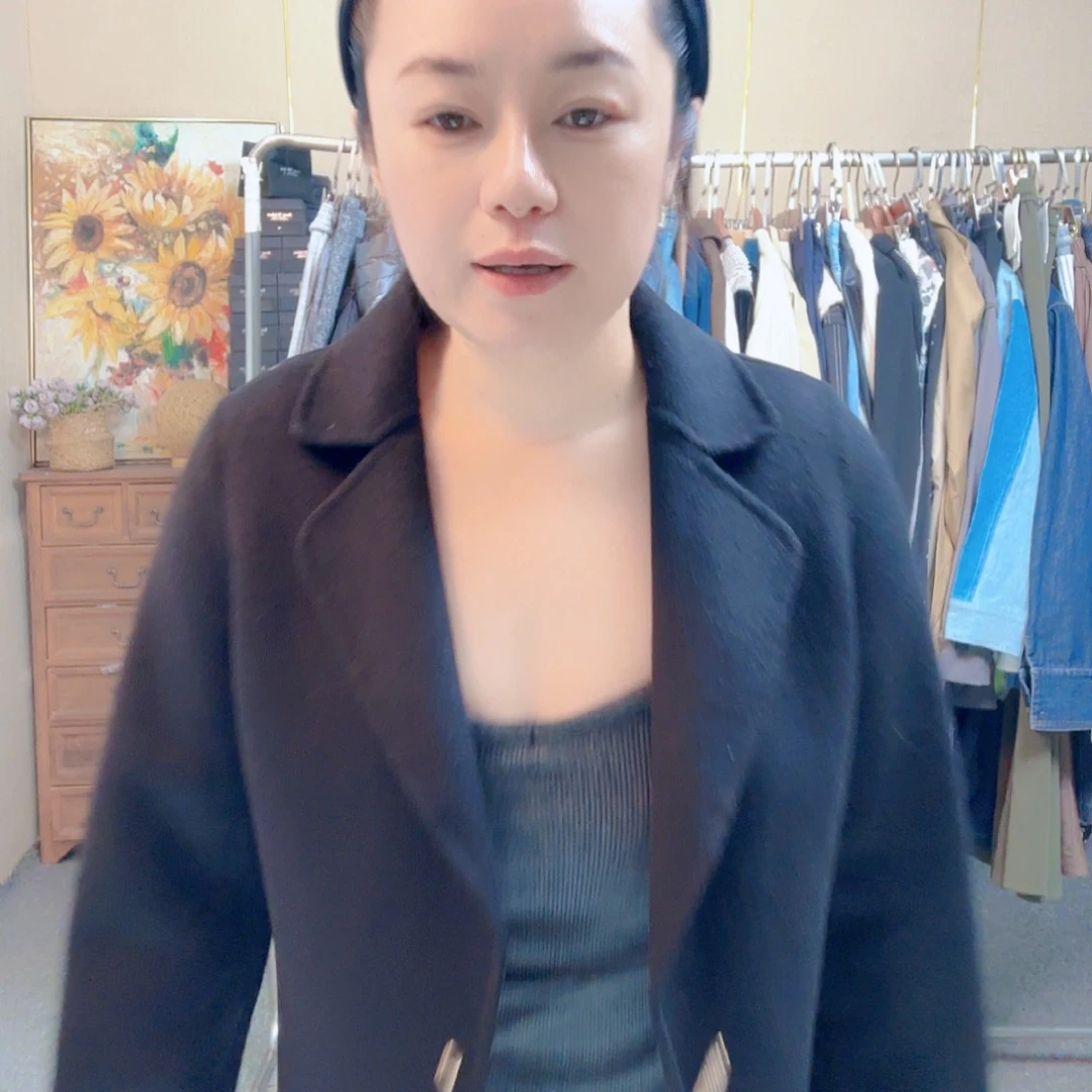 569。