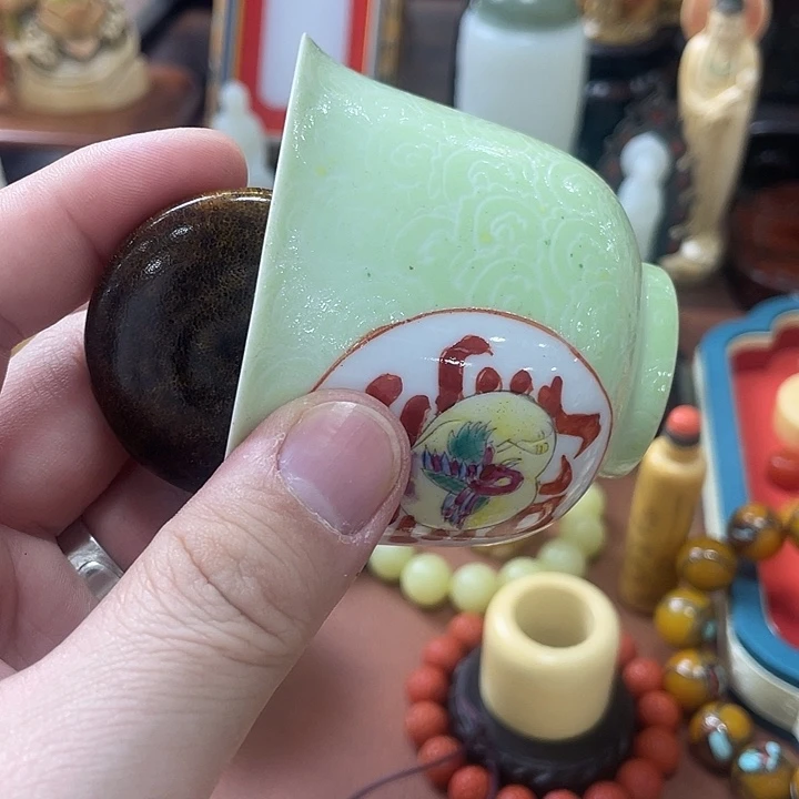 朝***店瓷片精致雕刻工艺
