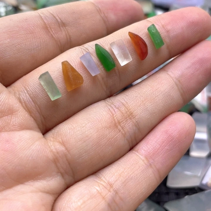定制翡翠未镶嵌天然翡翠