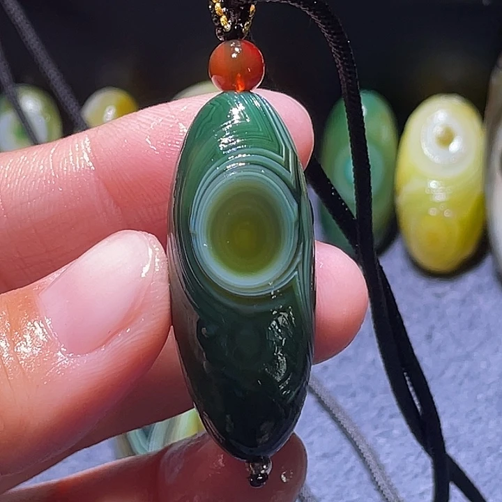 玛瑙/玉髓未镶嵌珠宝奇石