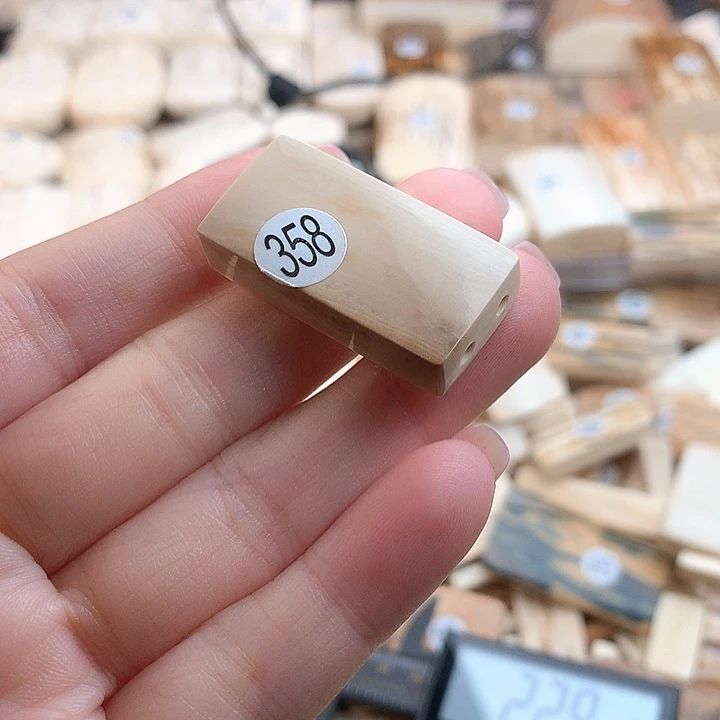 泥塑不打孔联系客服