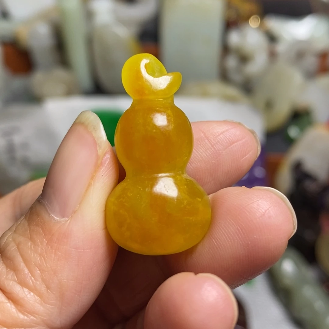 和田玉（糖玉）未镶嵌颈饰