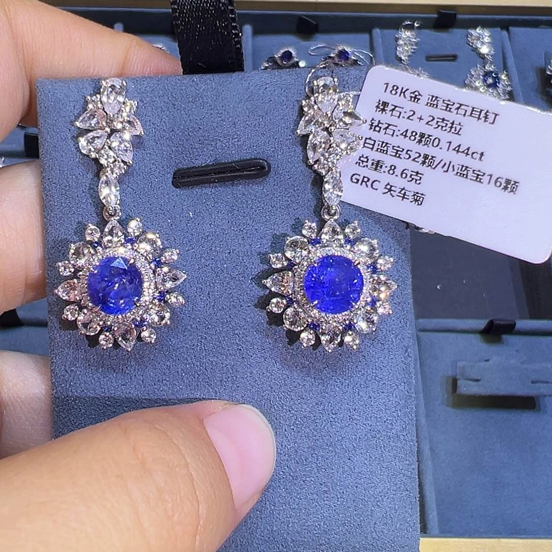 蓝宝石耳坠18K金镶嵌