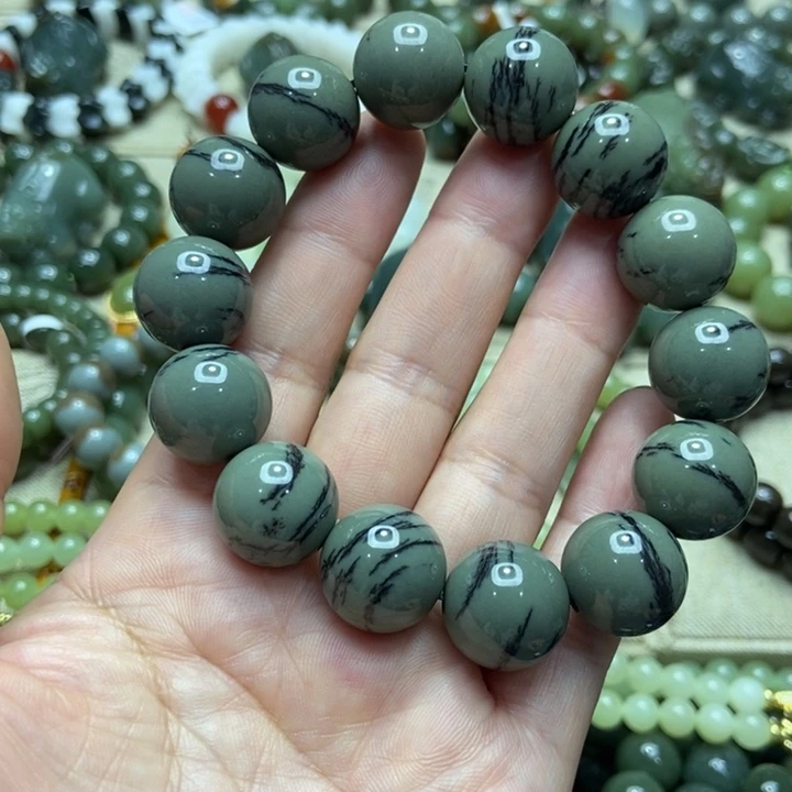 风***里玉家居饰品手工雕刻