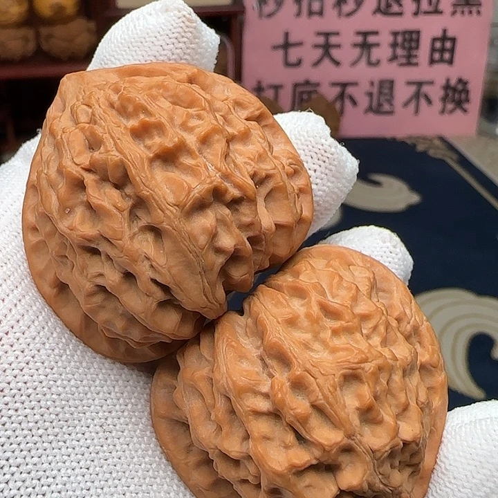 桃核吊坠全品金牛42尺精配