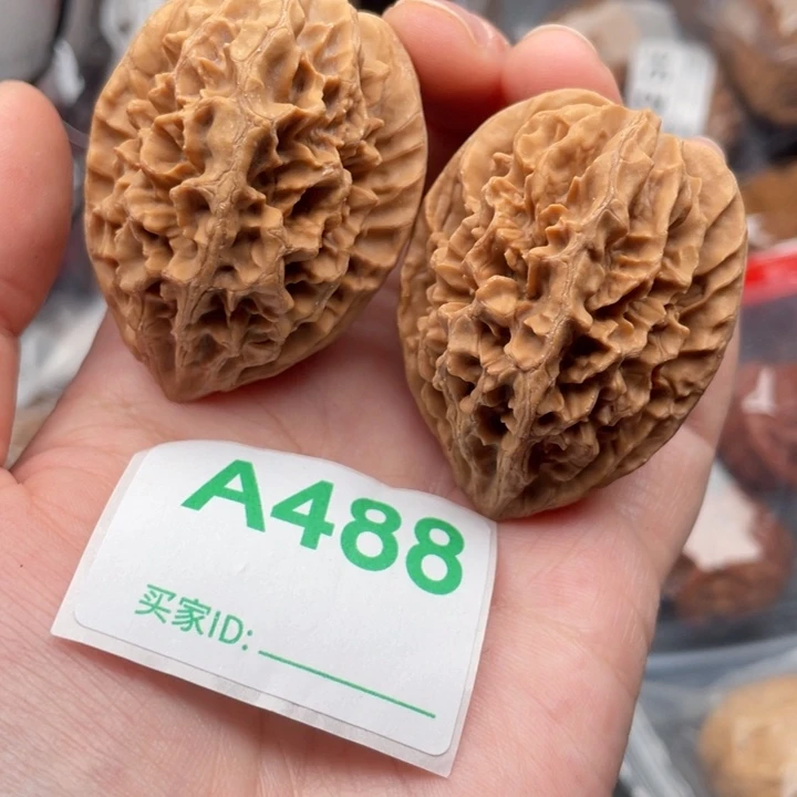 文玩核桃吊坠核桃