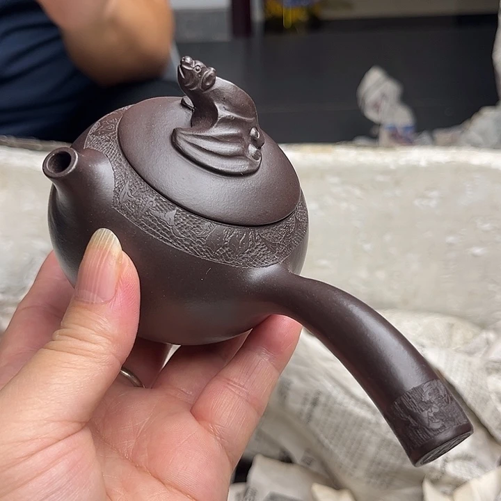 茶壶紫砂不用我来陪他