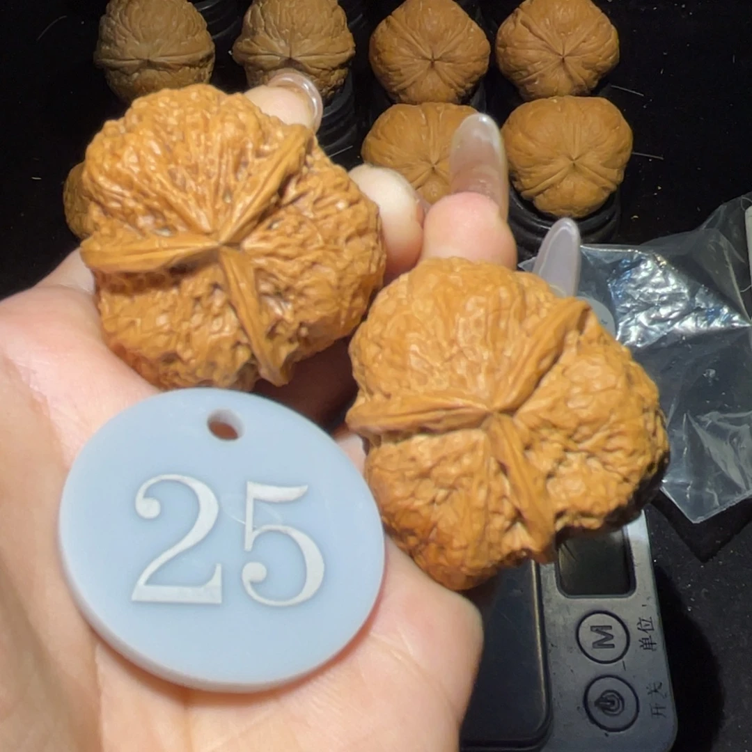 三棱40尺寸核桃。