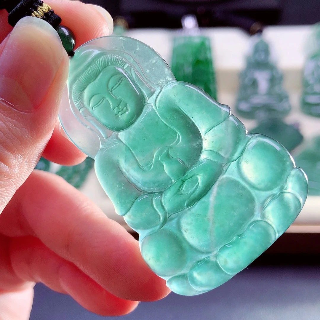 【闪购商品】颈饰未镶嵌翡翠天然