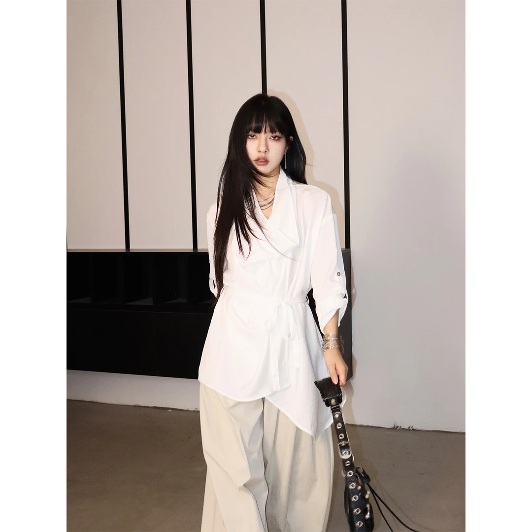 呆毛【慢调西雅图】夏季新款大方气质不规则设计感荡领上衣DMJ3952