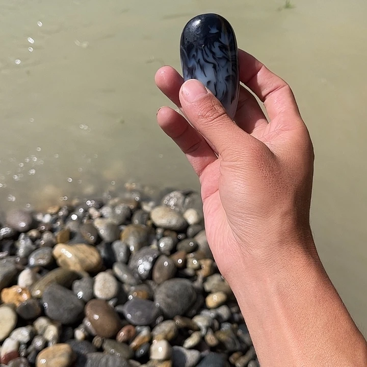 未镶嵌和田玉(糖玉)珠宝奇石