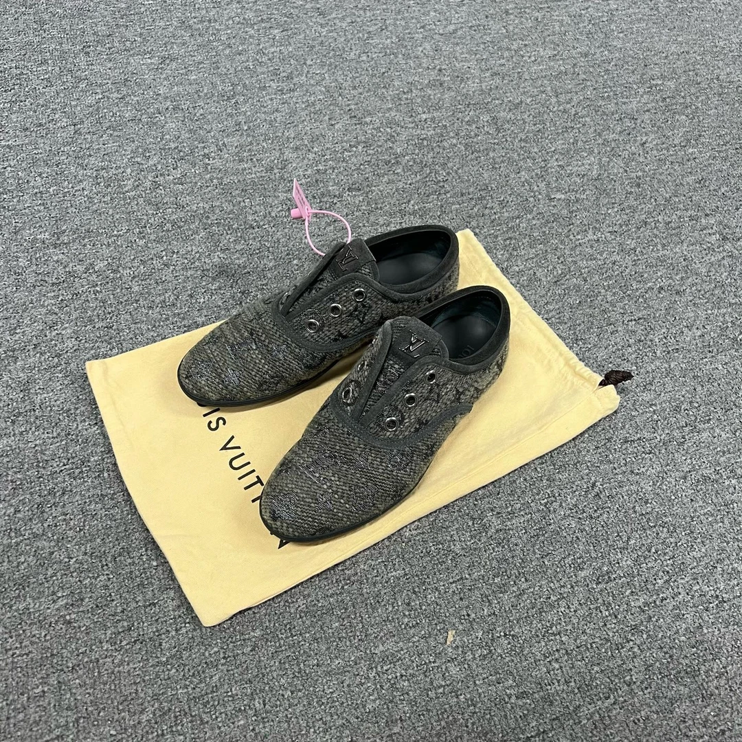99新 AMIPARIS lv满印休闲鞋36码 编织暗纹