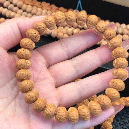 吊坠桃核我****。蟠桃13尺寸