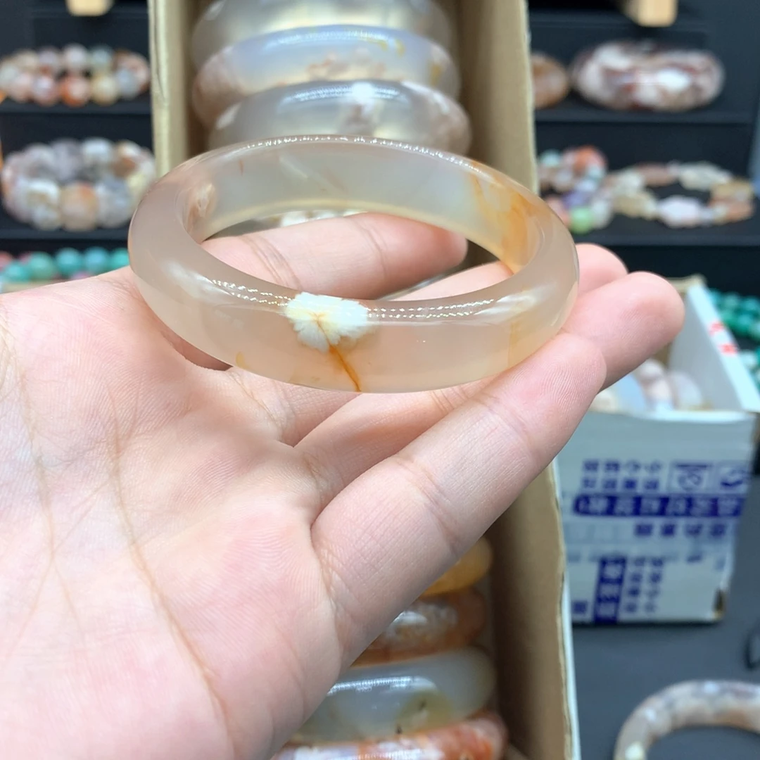 【闪购商品】手镯玛瑙/玉髓未镶嵌D