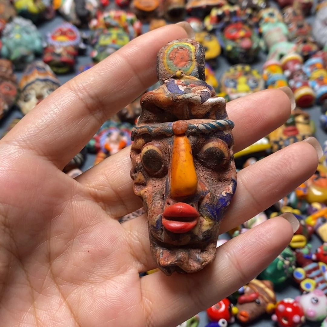 琉璃项链印度尼西亚福利老娃