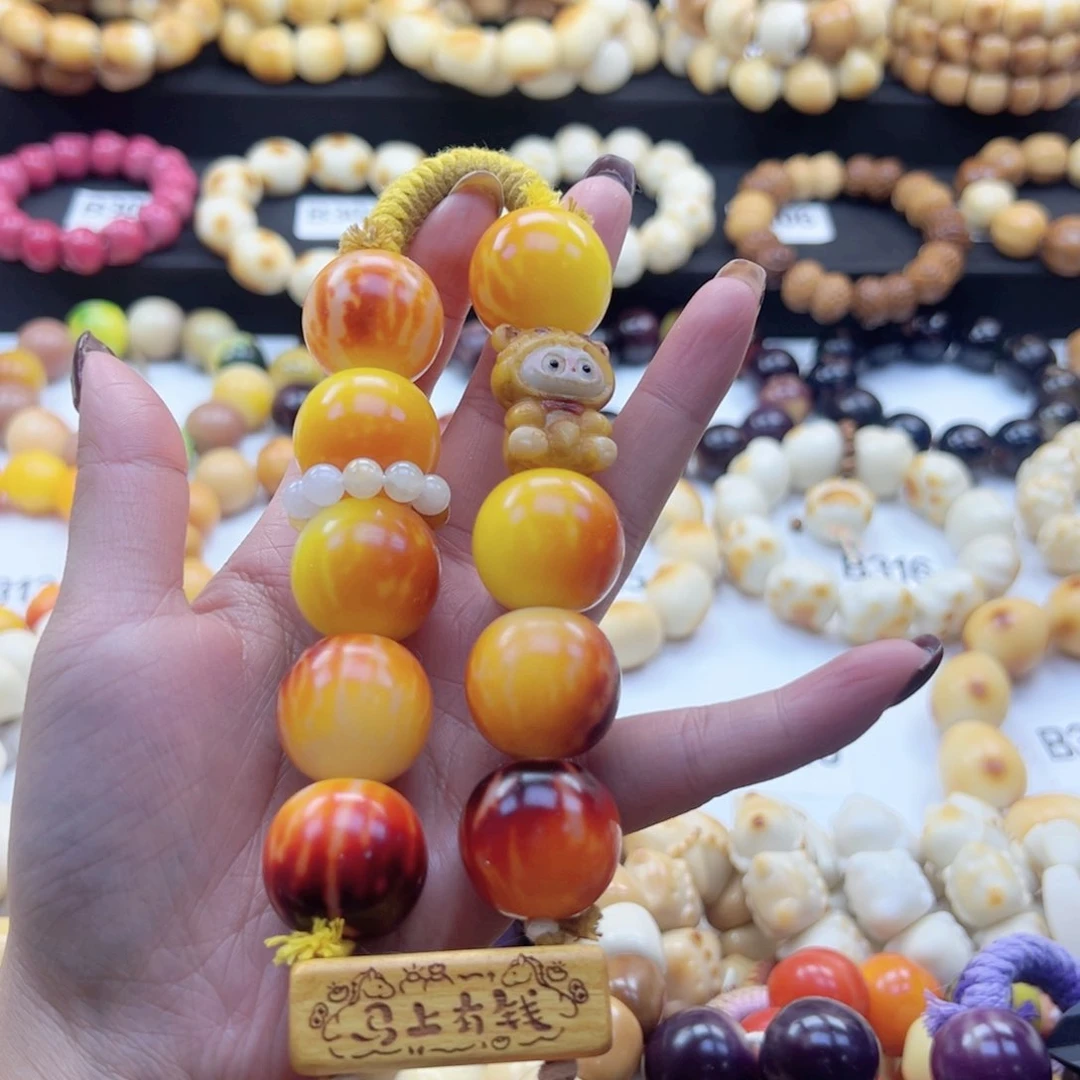 吊坠白玉菩提24卡干车干磨菩提手持微微瑕