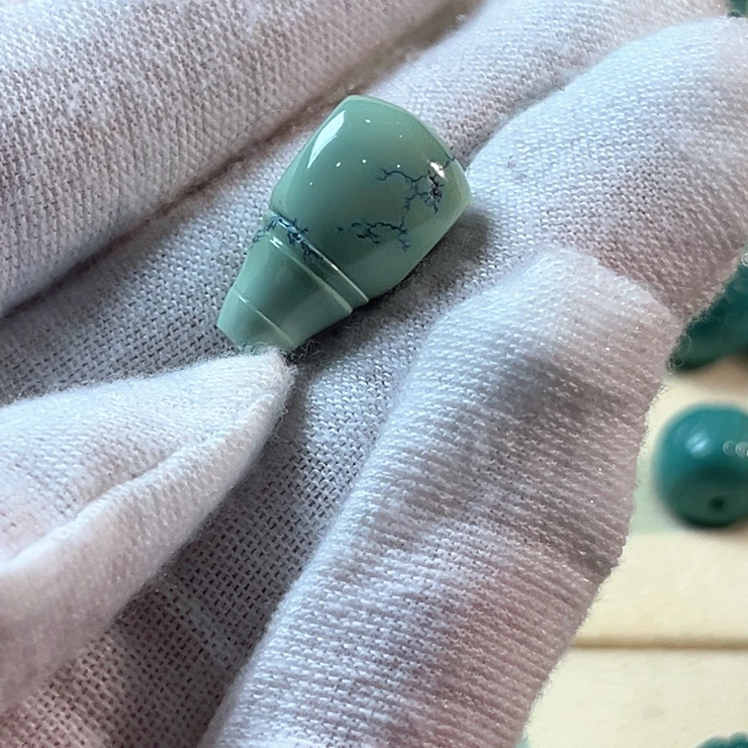 绿松石未镶嵌三通