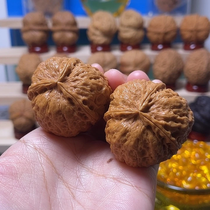 吊坠文玩核桃凹江龙46