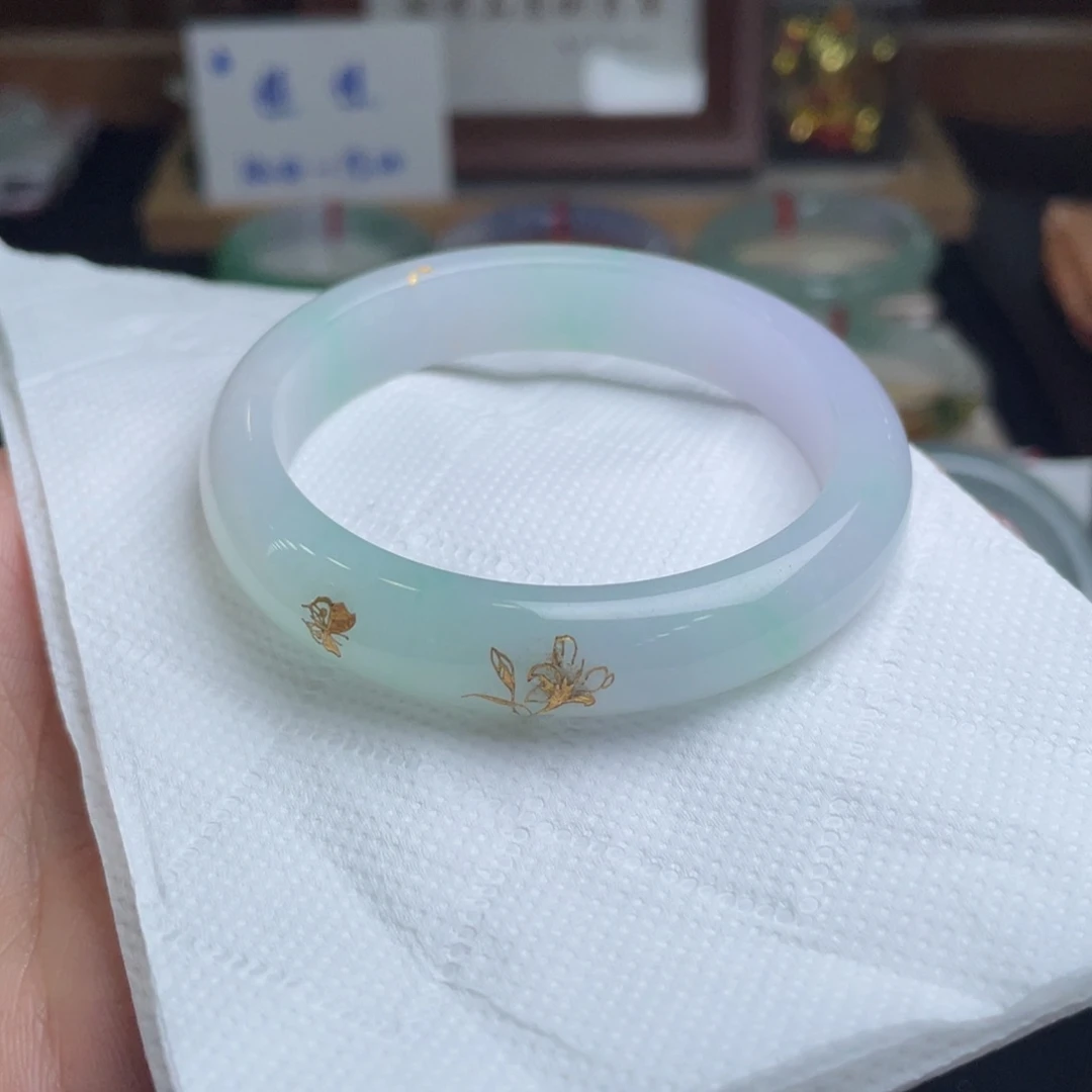 翡翠手镯未镶嵌53.4正圈