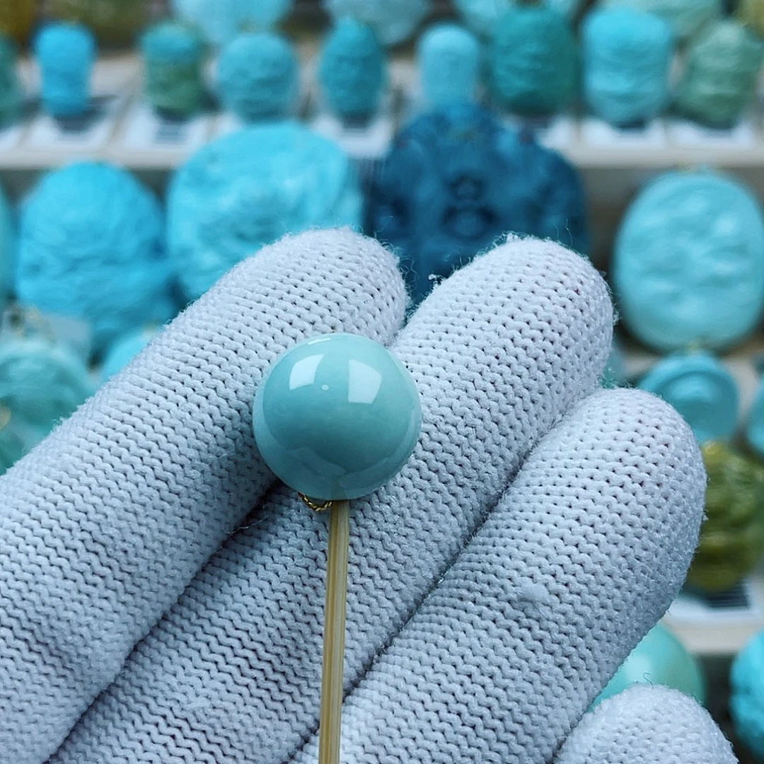 绿松石未镶嵌珠宝奇石