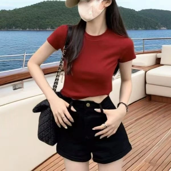 正肩短款T恤女2025夏季高腰显瘦修身纯色短袖