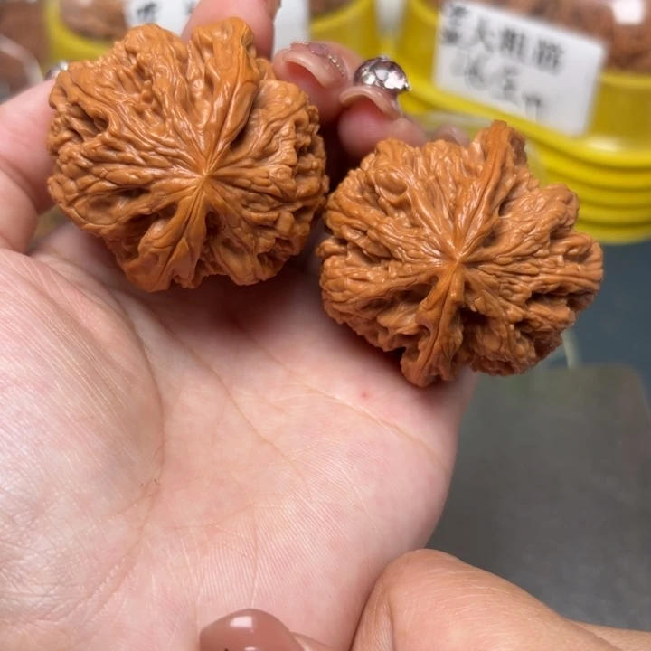 文玩核桃吊坠45-30855-02