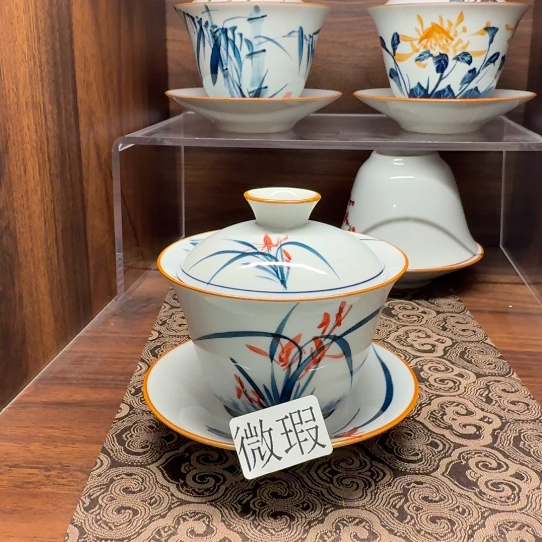 釉下手绘茶具微瑕