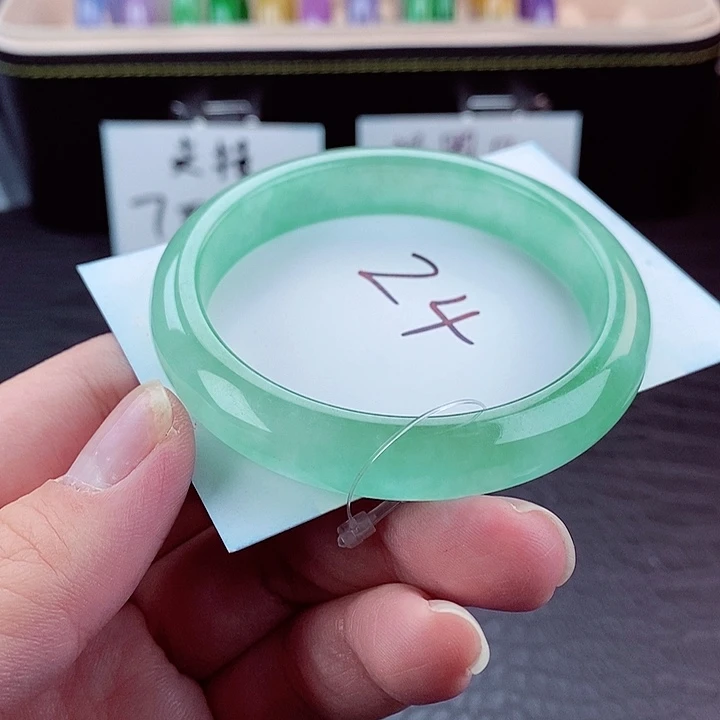 时尚潮流百搭手镯