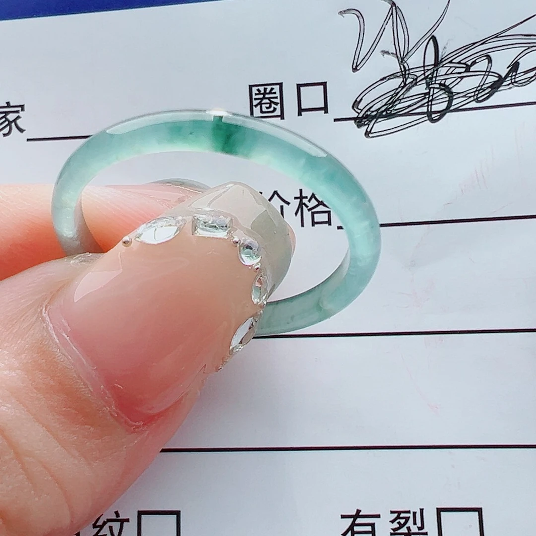 未镶嵌戒指翡翠沁**梦戒圈