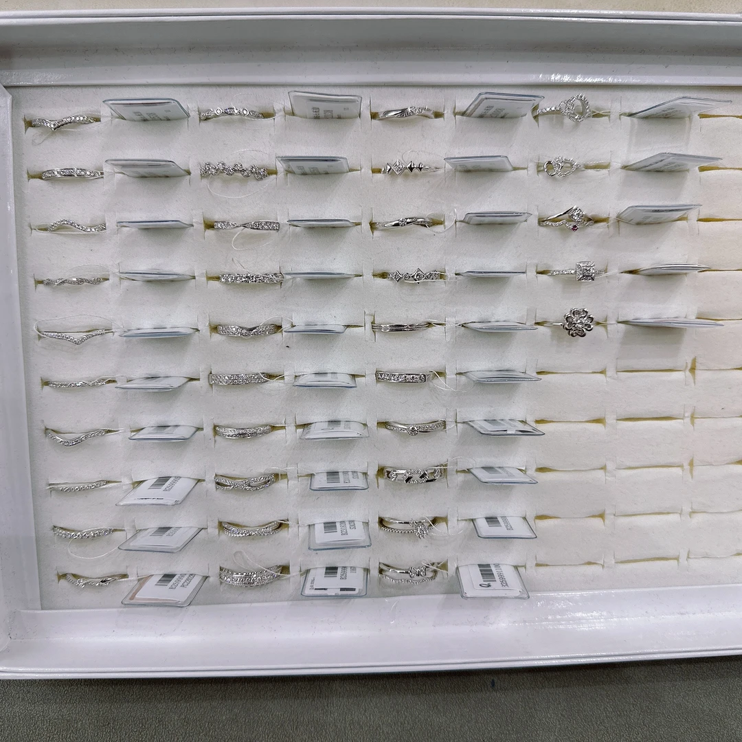 【转姐收钻石】轻奢排戒18k金AU750镶嵌天然钻石戒指（多样任选其一）