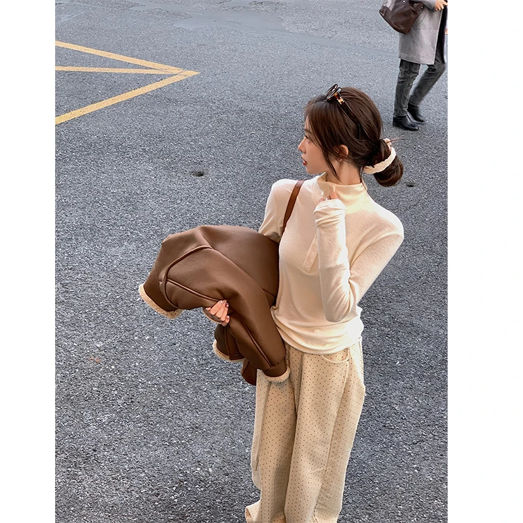 JUST SISSI 灵魂伴侣/ 立领单排扣抓绒打底衫