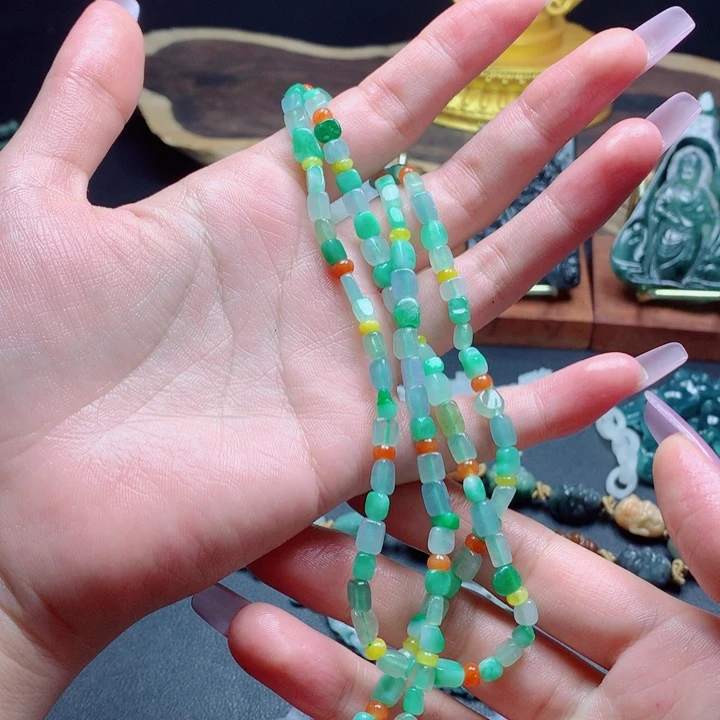 荷***色定制翡翠未镶嵌翡翠