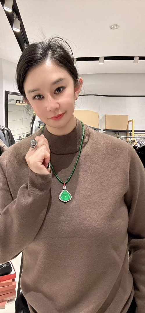 25男士休闲百搭纯色长袖圆领毛衣